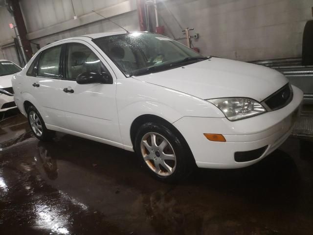 2005 Ford Focus ZX4