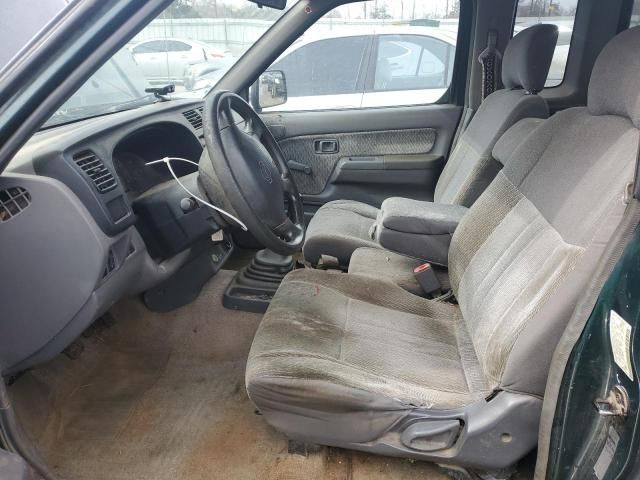 2000 Nissan Frontier King Cab XE