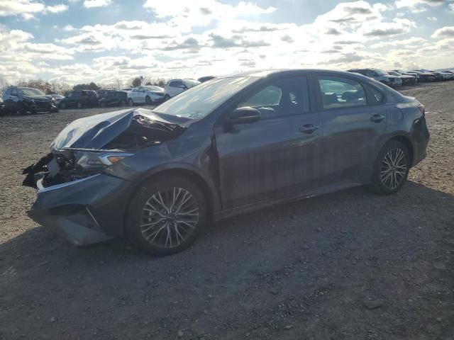 2024 KIA Forte GT Line