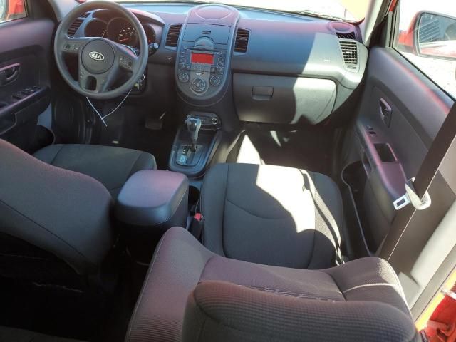 2010 KIA Soul +