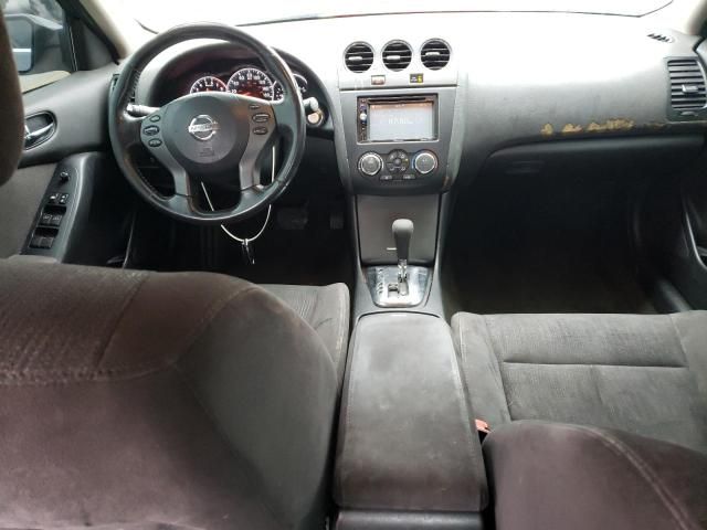 2011 Nissan Altima Base