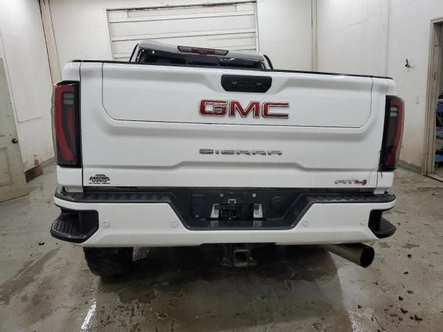 2024 GMC Sierra K2500 AT4