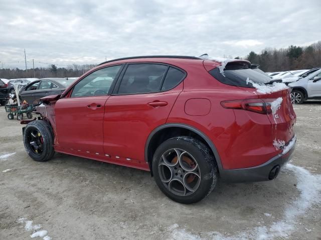 2022 Alfa Romeo Stelvio TI