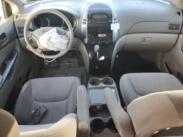 2008 Toyota Sienna CE