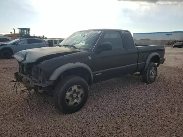 2001 Chevrolet S Truck S10