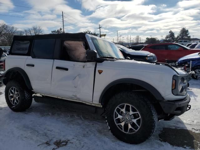 2021 Ford Bronco Base