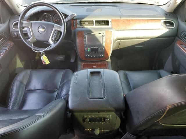 2012 Chevrolet Suburban C1500 LTZ