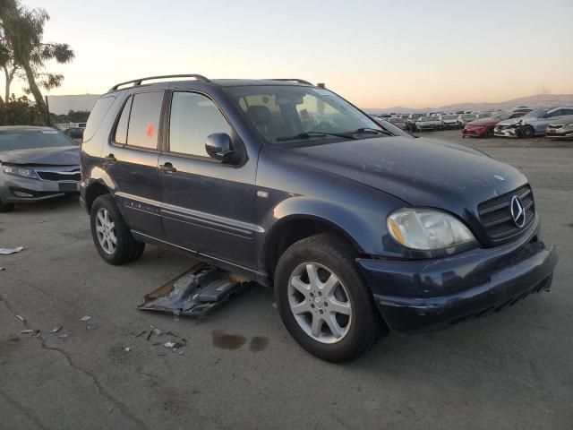 2001 Mercedes-Benz ML 430