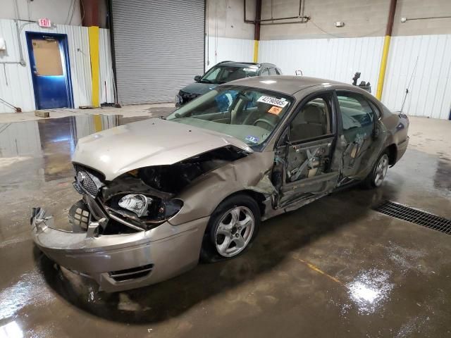 2006 Ford Taurus SE