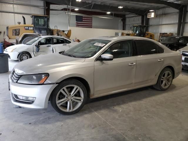 2013 Volkswagen Passat SEL