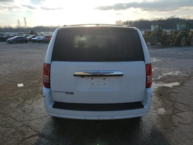 2009 Chrysler Town & Country Limited