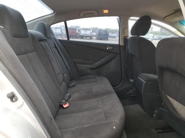 2011 Nissan Altima Base