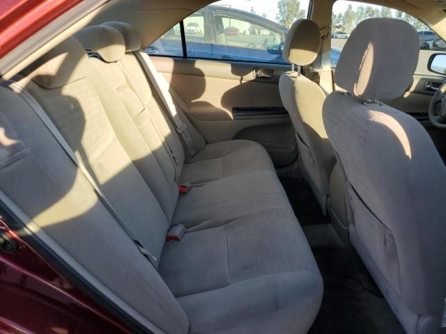 2005 Toyota Camry LE