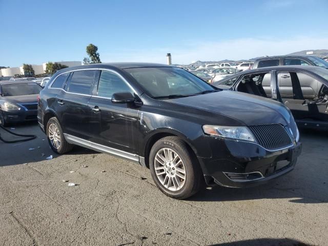 2014 Lincoln MKT