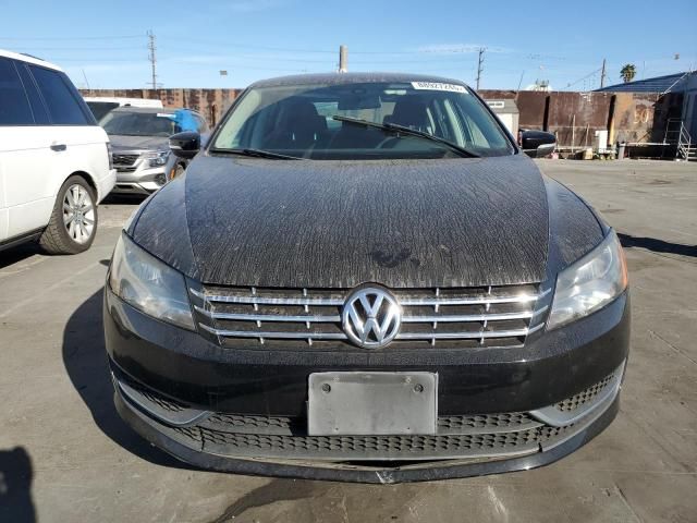 2013 Volkswagen Passat S