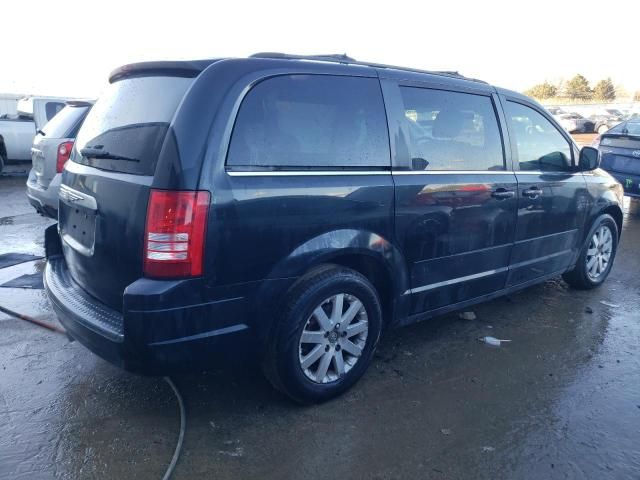 2008 Chrysler Town & Country Touring