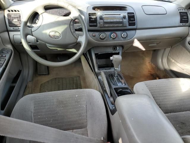 2005 Toyota Camry LE