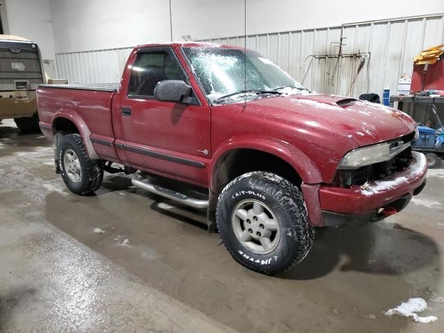 1999 Chevrolet S Truck S10