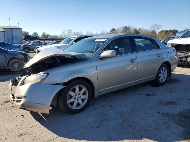 2005 Toyota Avalon XL