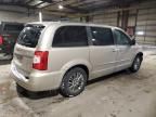 2014 Chrysler Town & Country Touring L