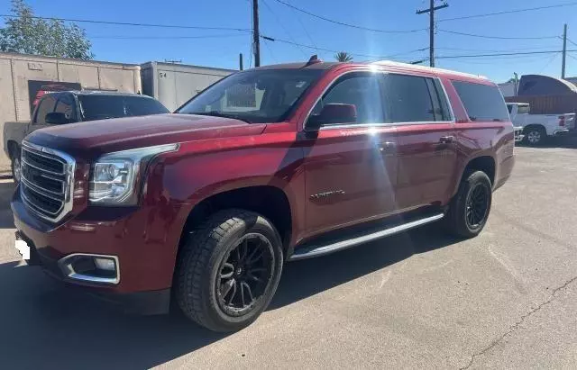 2017 GMC Yukon XL K1500 SLT