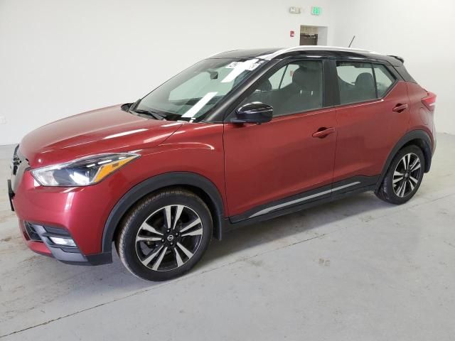 2020 Nissan Kicks SR