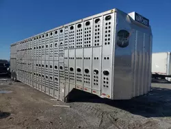 Salvage trucks for sale at Lebanon, TN auction: 2020 Merritt Equipment Co Trailer