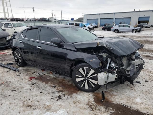 2021 Nissan Altima SV