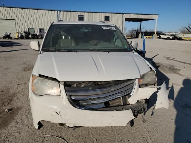 2012 Chrysler Town & Country Touring