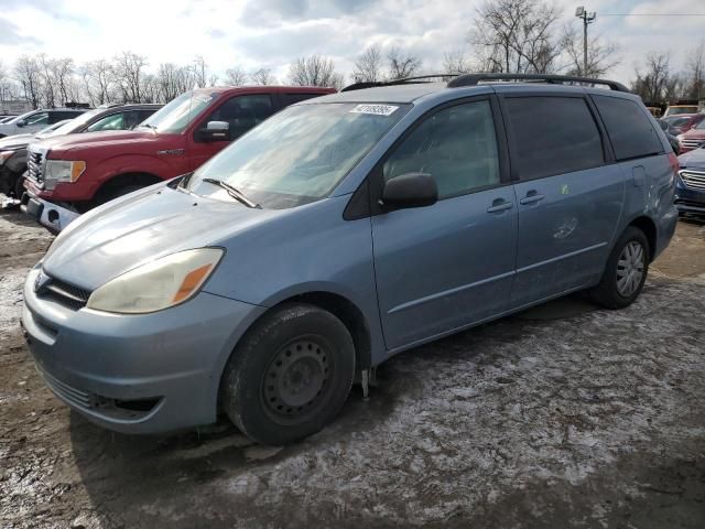 2004 Toyota Sienna CE