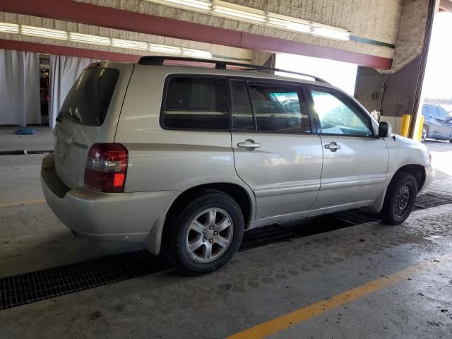 2004 Toyota Highlander Base