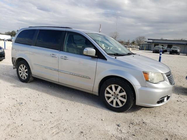 2012 Chrysler Town & Country Touring L