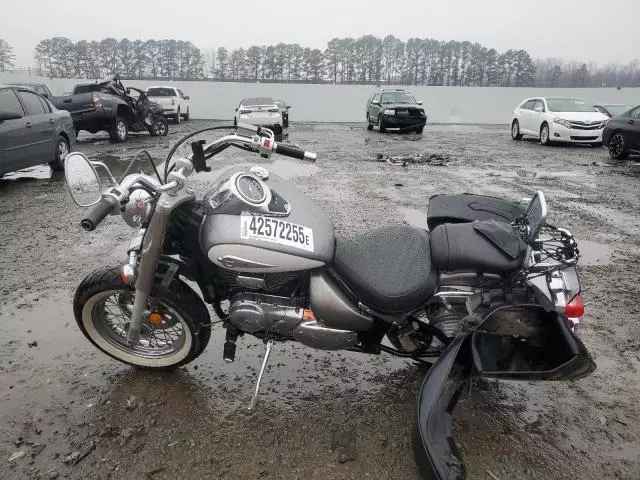 2003 Suzuki VL800