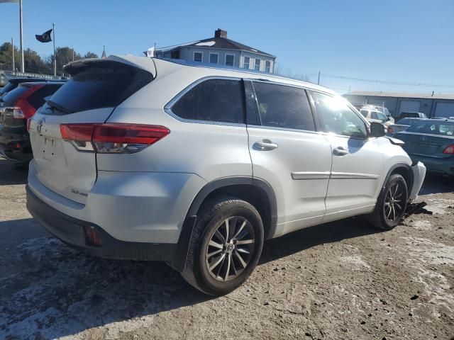 2018 Toyota Highlander SE