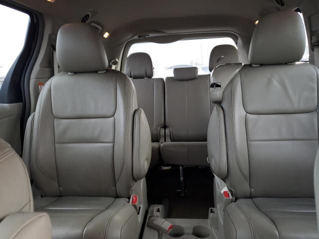 2015 Toyota Sienna XLE