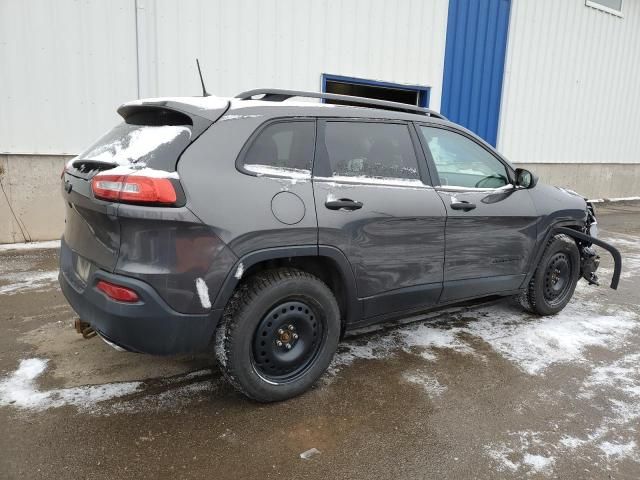 2016 Jeep Cherokee Sport