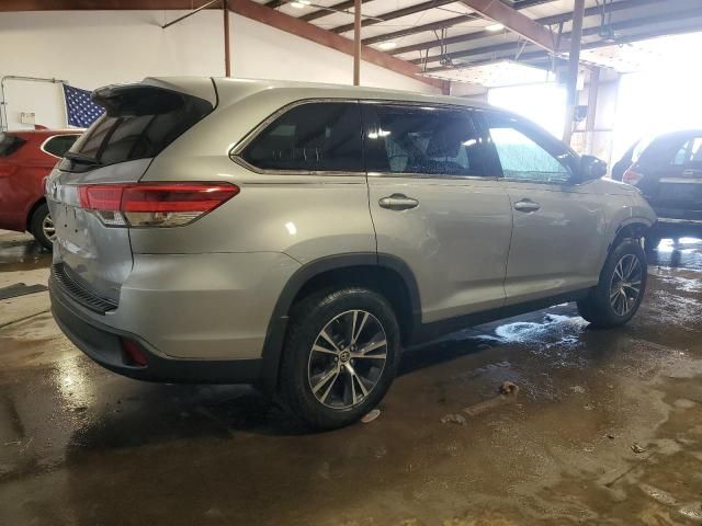 2019 Toyota Highlander LE