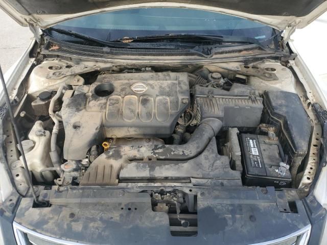 2011 Nissan Altima Base