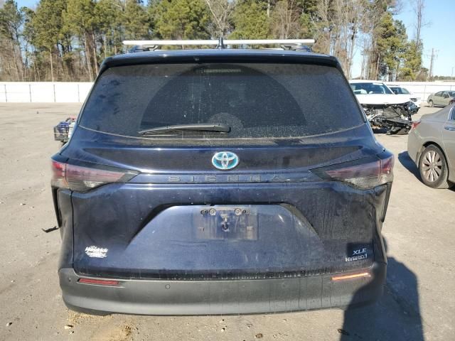 2024 Toyota Sienna XLE