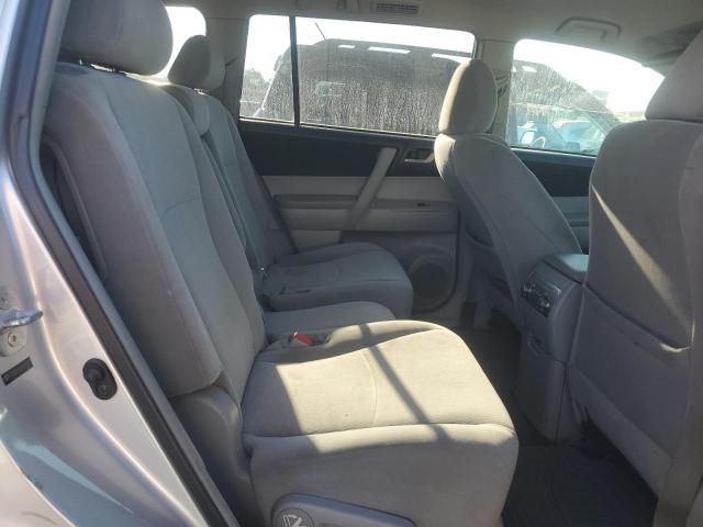 2011 Toyota Highlander Base