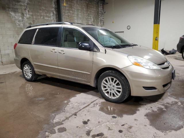 2008 Toyota Sienna LE