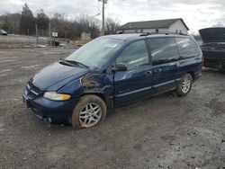 Salvage cars for sale at York Haven, PA auction: 2000 Dodge Grand Caravan SE