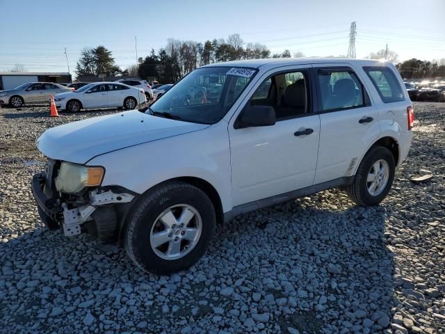 2010 Ford Escape XLS