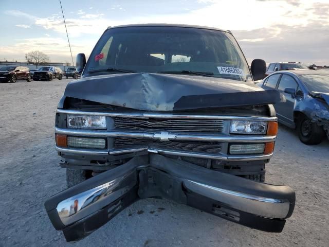 2002 Chevrolet Express G1500