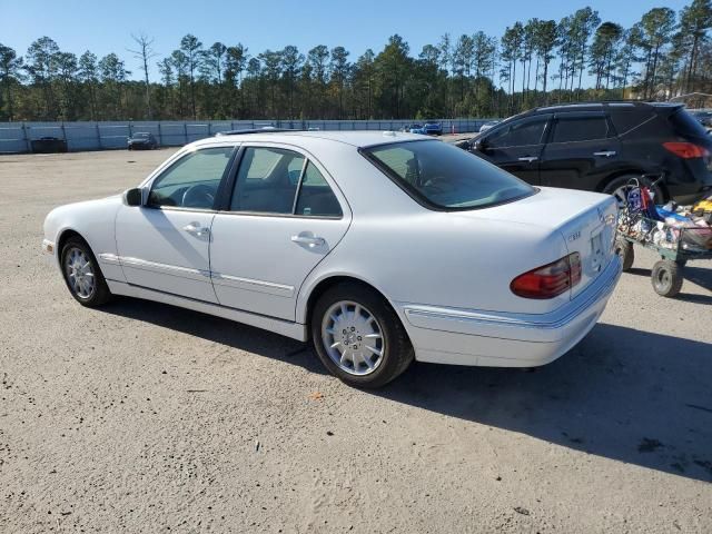 2001 Mercedes-Benz E 320