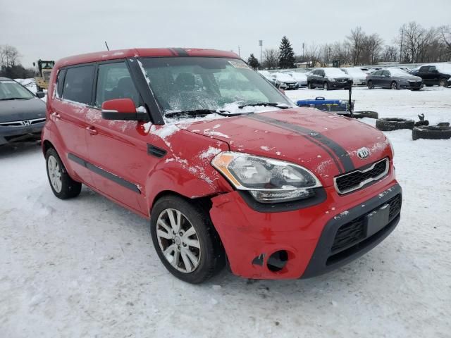 2013 KIA Soul +