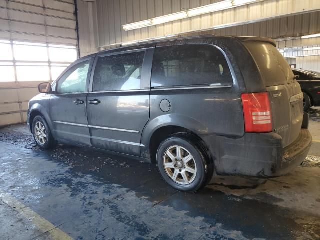 2010 Chrysler Town & Country Touring