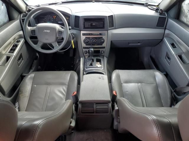 2005 Jeep Grand Cherokee Laredo