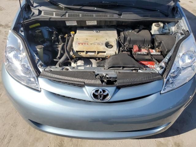 2006 Toyota Sienna XLE