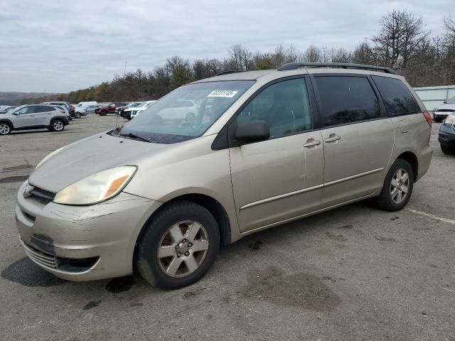 2005 Toyota Sienna CE